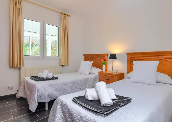 Doudou By Aguilarent 德尼亚