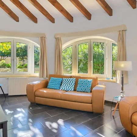 Doudou By Aguilarent Dénia